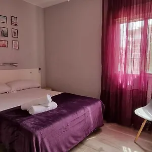 https://hostal-la-cabana.top-hotels-tarragona.com